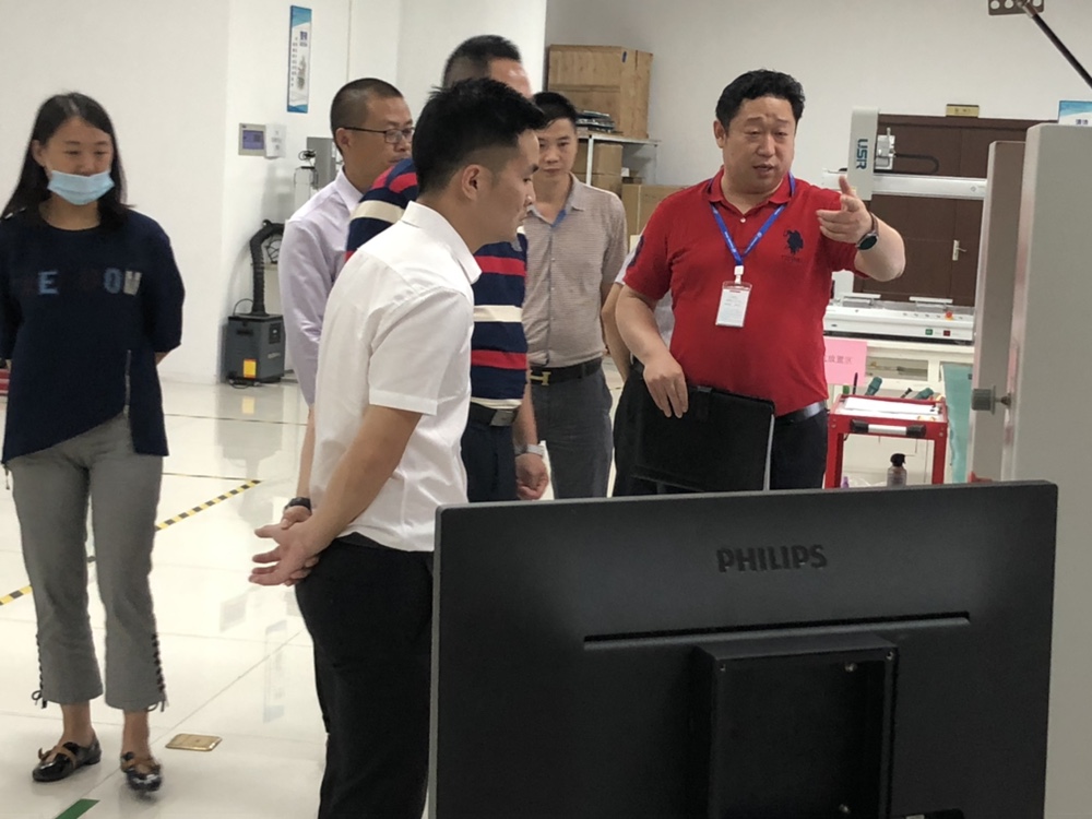 UTE楊總到ULirobots蒞臨指導